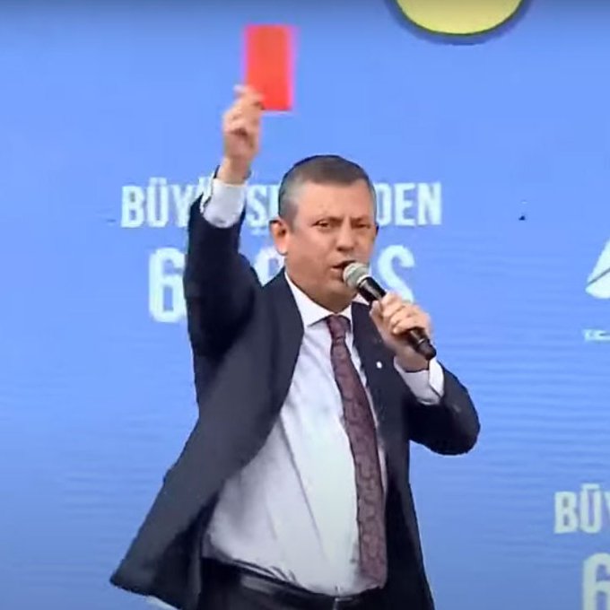 Chp Genel Baskani Ozgur Ozelin Surprizi Belli Oldu Iktidara Kirmizi Kart Gosterdi2