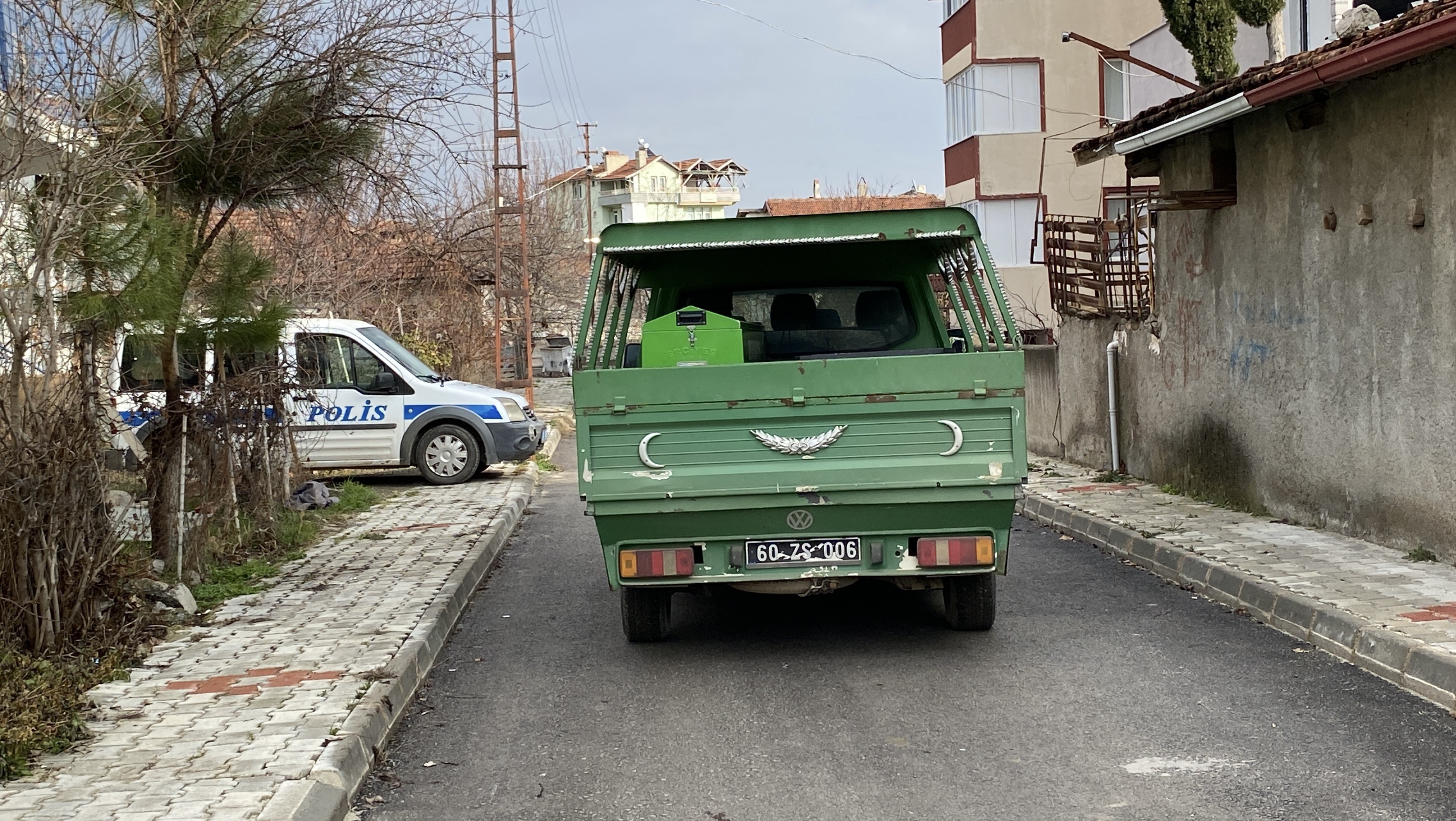 Tokatta Akilalmaz Olay Once Arkadasinin Canina Kiydi Sonra Sokaga Cikip Bagirdi (3)