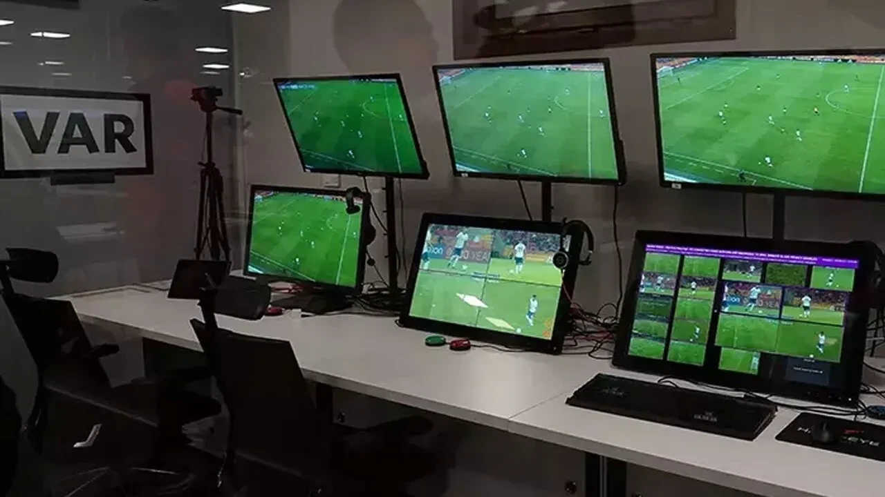 MHK açıkladı: Galatasaray ve Fenerbahçe maçlarının VAR hakemleri belli oldu