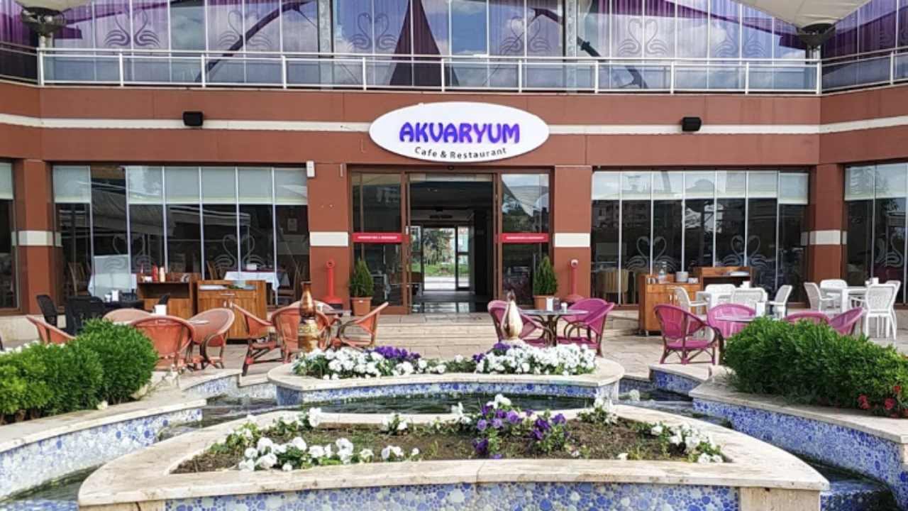 Akvaryum Cafe & Restaurant