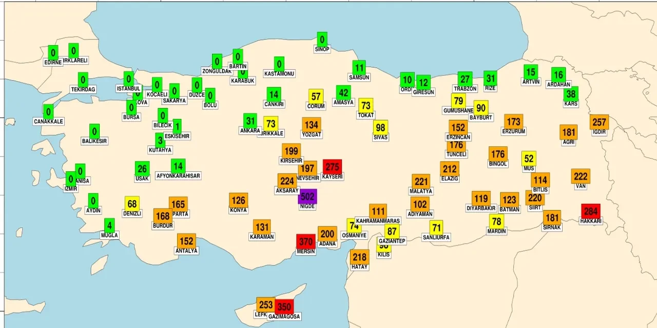 Meteoroloji Bu Illeri Uyardi 3 Gun Surecek Toz Firtinasi Basliyor (2)