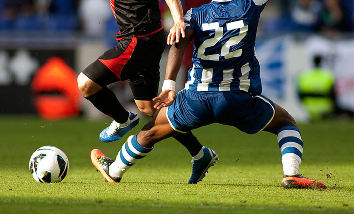 Aut Atisindan Veya Kalecinin Degajindan Dogrudan Gol Olur Mu (2)