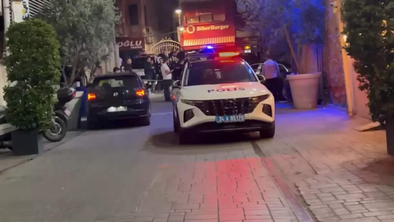 Ayni Caddede Ayni Gece Ikinci Silahli Saldiri 1 Kisi Yaralandi (1)
