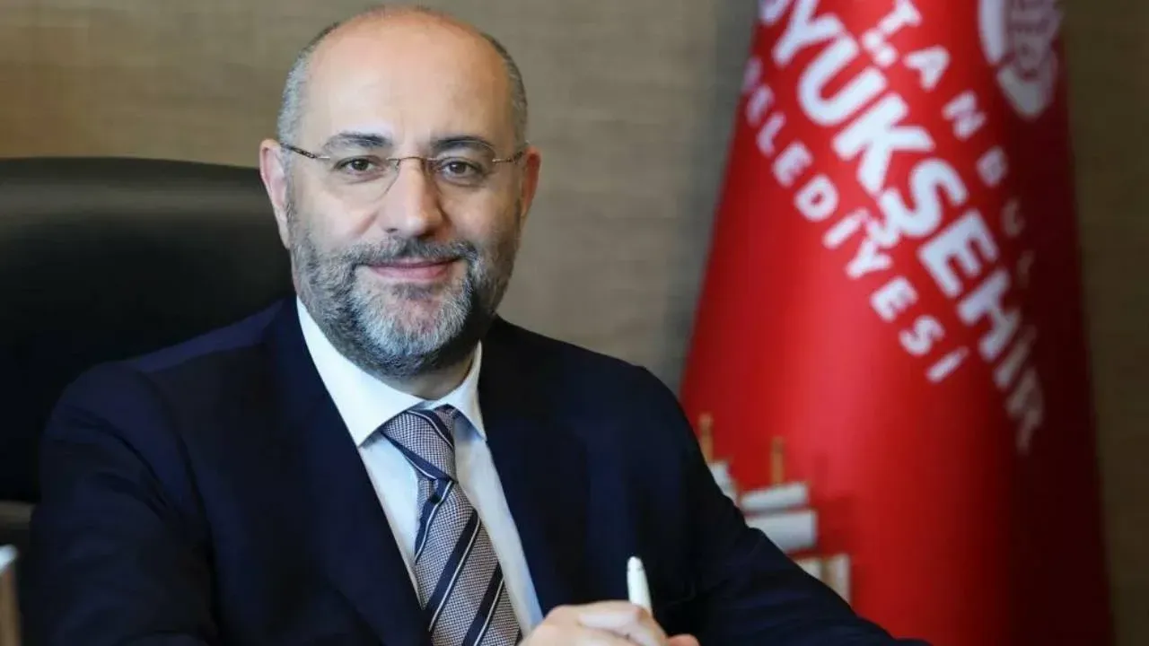Bugra Gokcenin Nisanlisi Kim Ailesi Nerede (2)