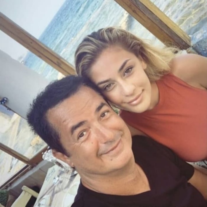 Cagla Altunkayanin Babasi Kim Ayca Cagla Altunkayanin Ailesi Nereli (1)