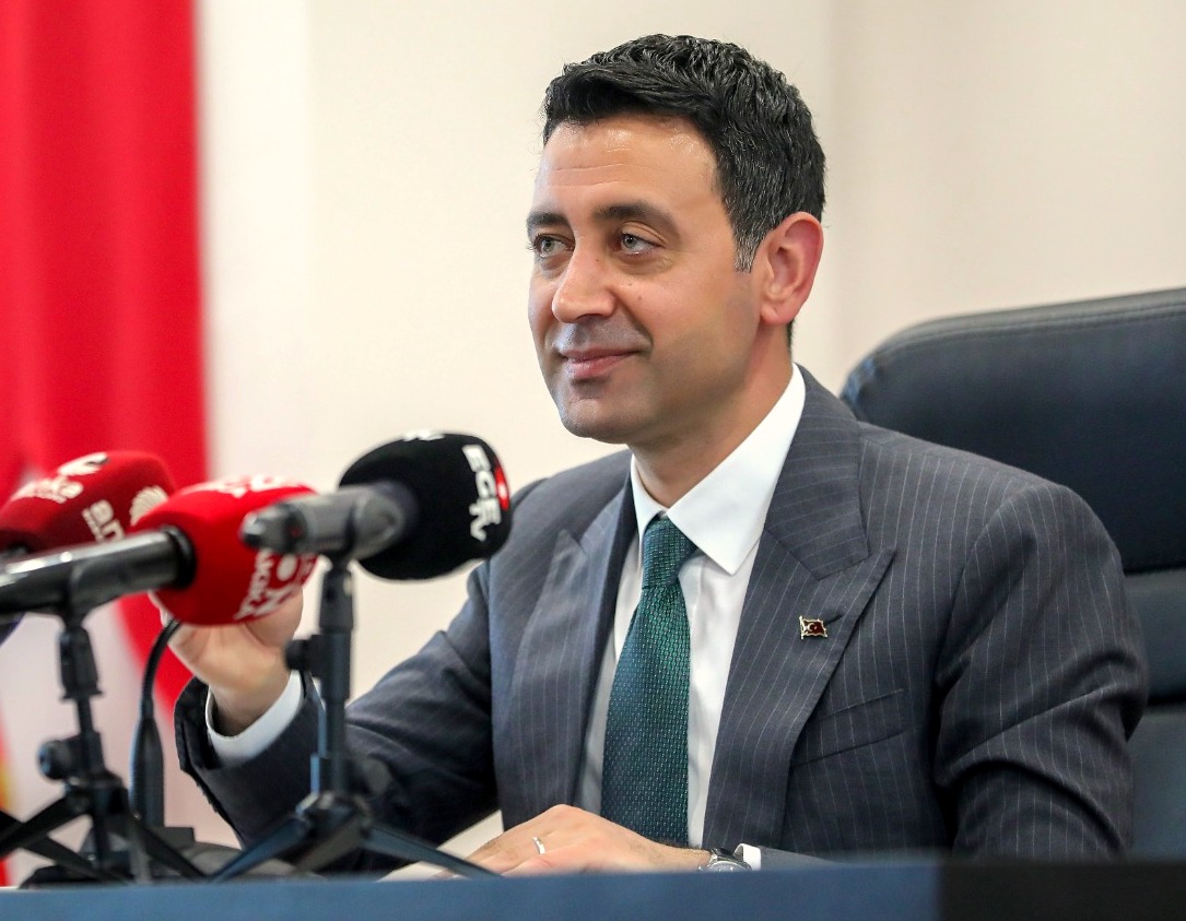 Donusume Yarisi Bizden Yarisi Iktidardan Onerisi (3)