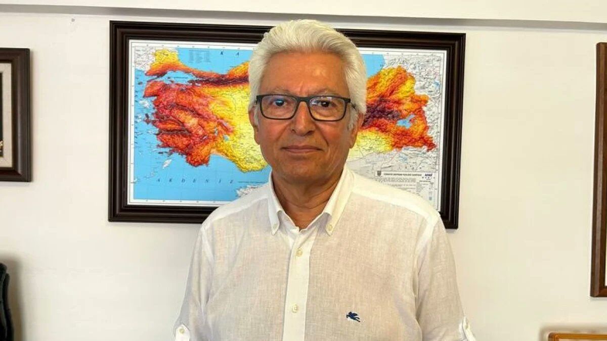 Egede 61Lik Deprem Sonrasi Prof Dr Suleyman Pampal O Bolgeyi Isaret Etti 85Lik Deprem Ola-1