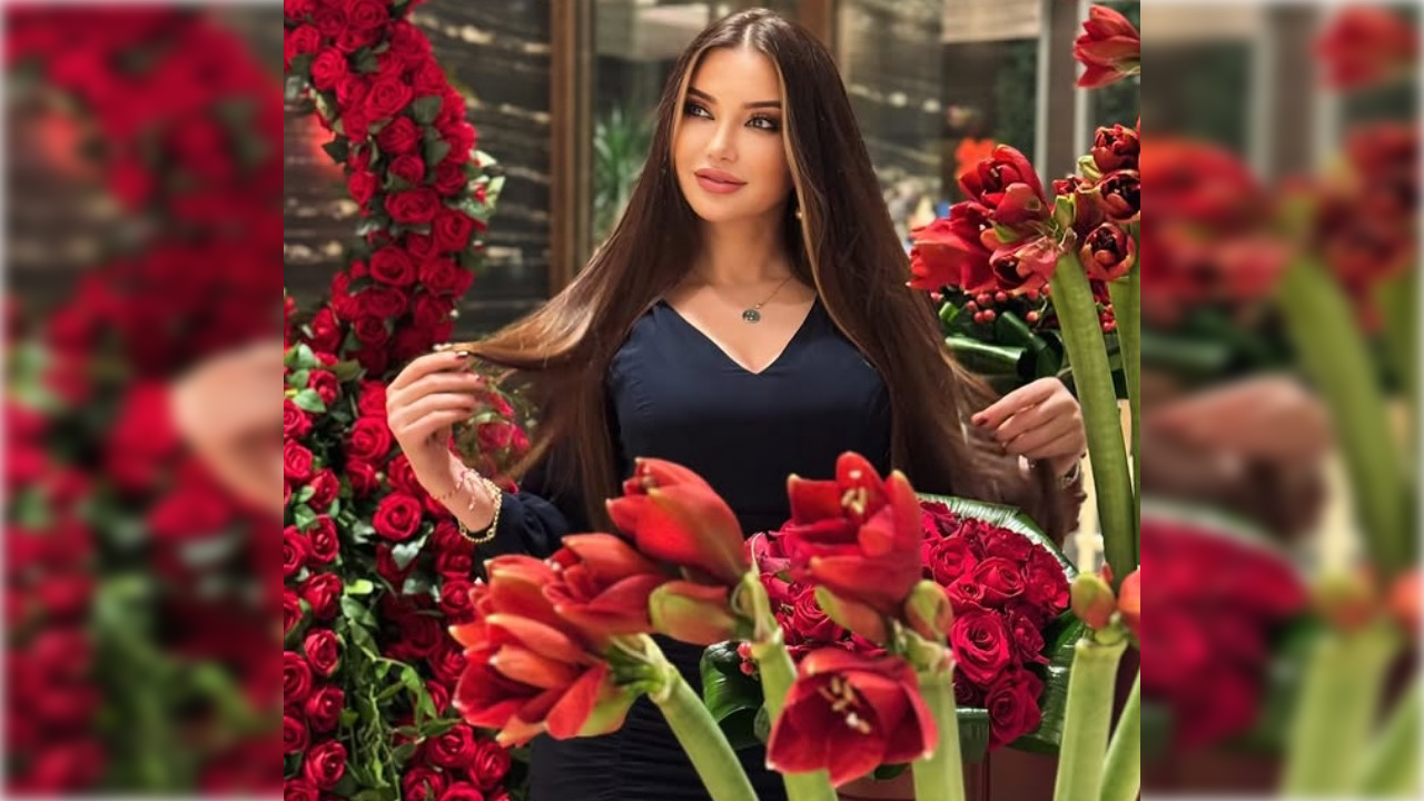 Esra Ezmeci Kimdir Aslen Nereli Esra Ezmeci Evli Mi Kac Yasinda (4)