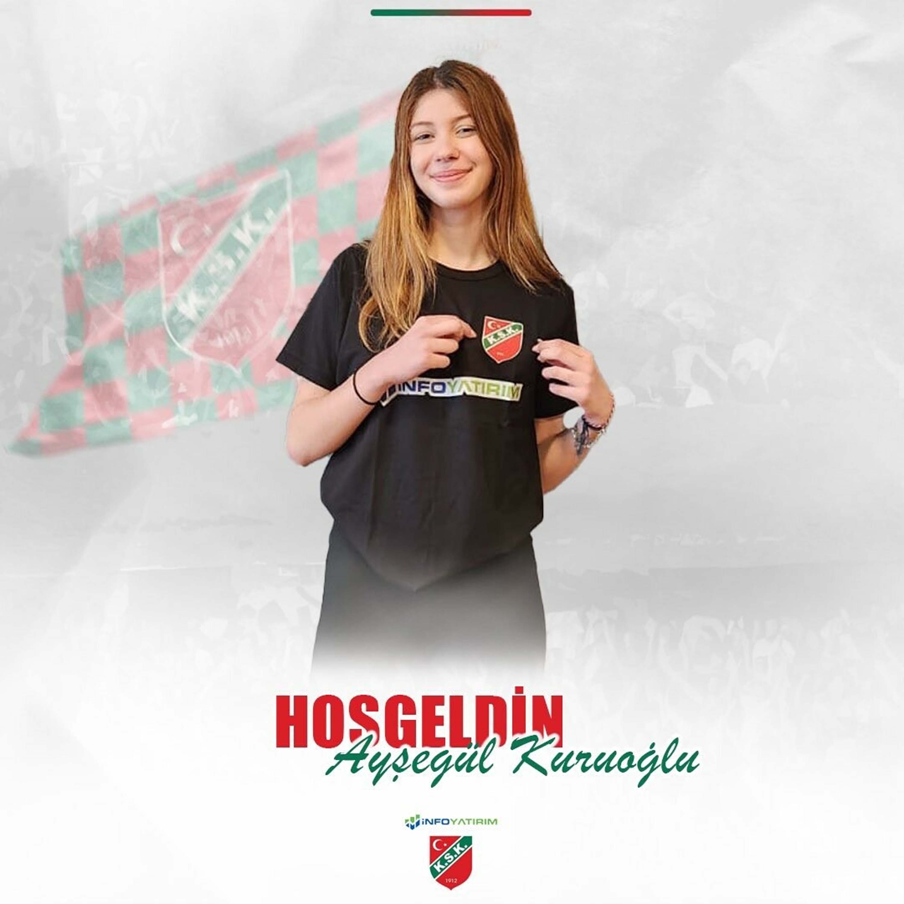Kadinlar Voleybol Genc Smacor Aysegul Kuruoglu Ile Anlasti