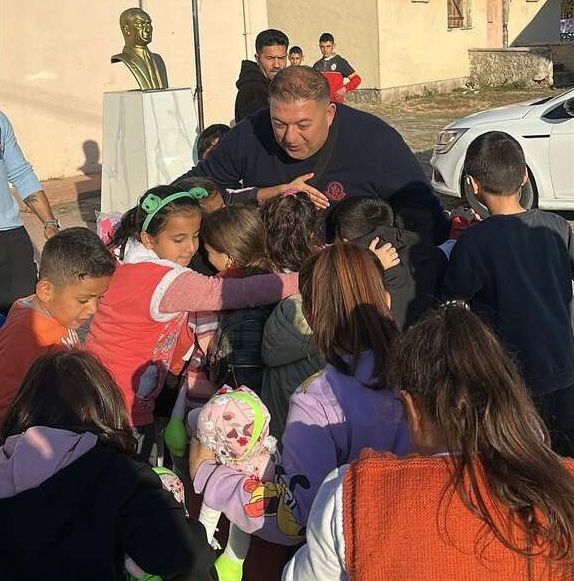 Mustafa Bahcecioglu Olan Bu Gizemli Fenomen Nereli Kac Yasinda Ve Ne Is Yapiyor (3)