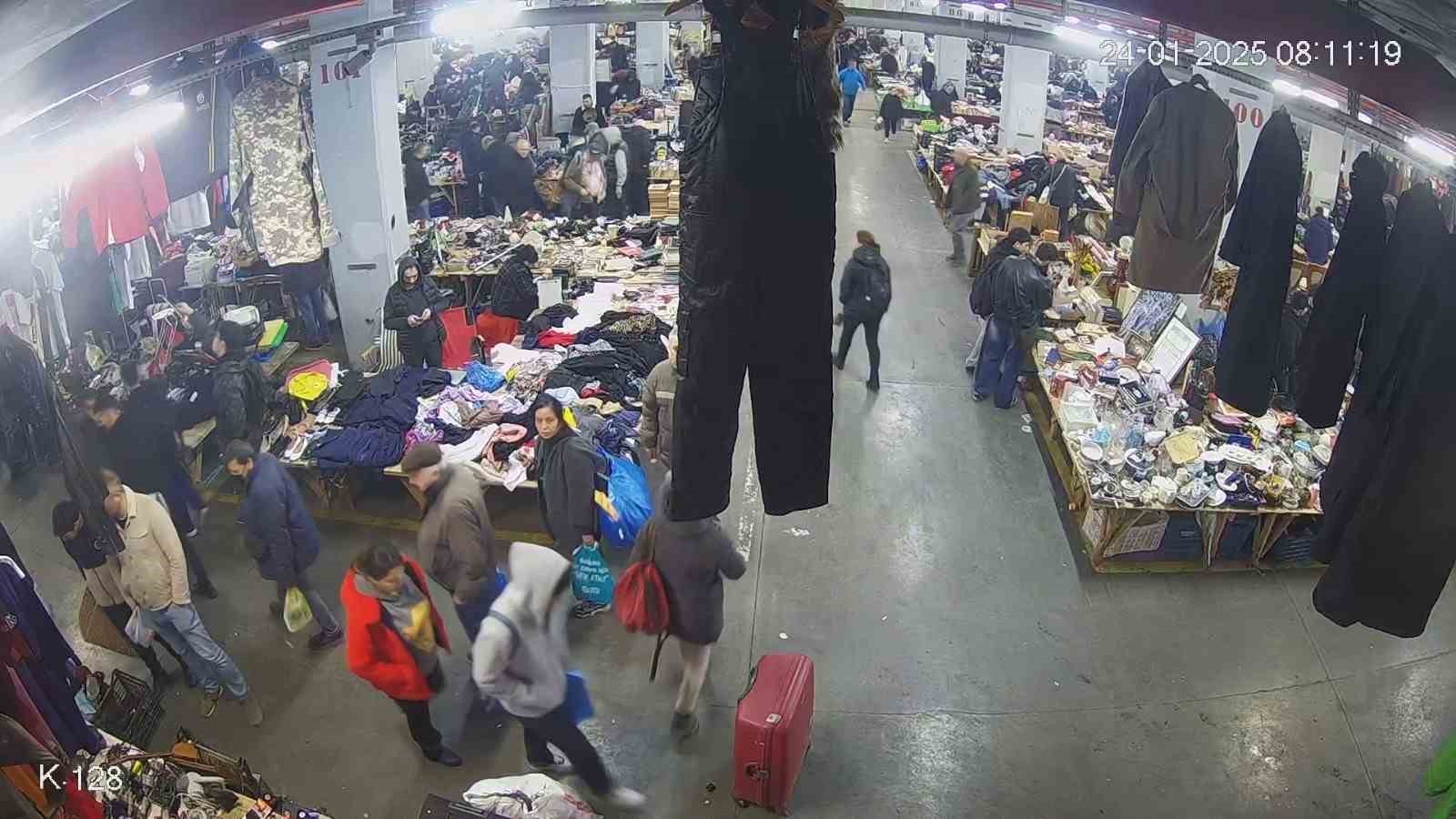 O Anlar Kamerada Ahmet Minguzzinin Saldirganlarinin Bicagi Aldigi Goruntuler Ortaya Cikti (2)