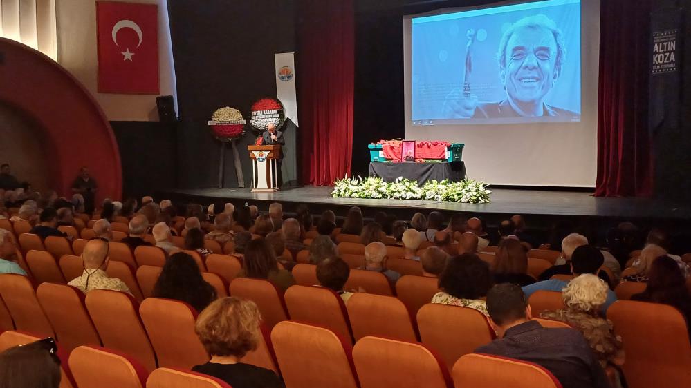 Senarist Ve Yazar Ali Ozgenturk Defnedildi (1)