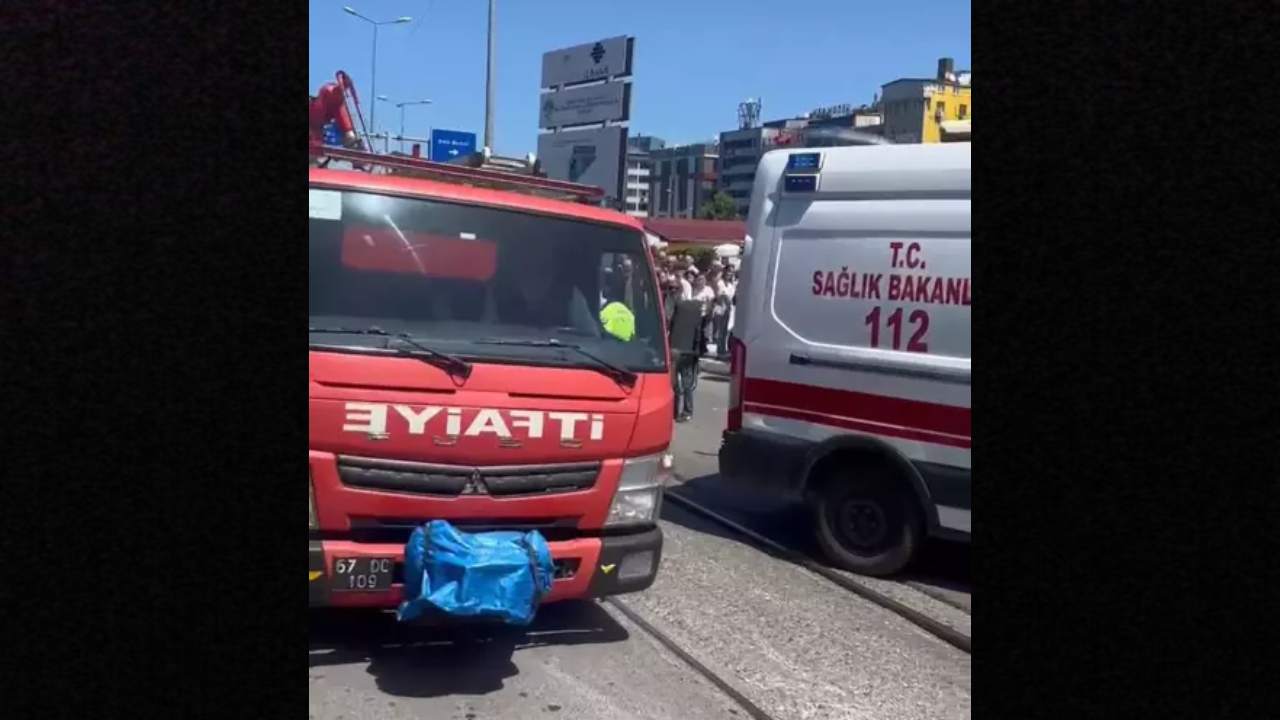 Yaya Gecidinde Kamyonun Carptigi Kadin Hayatini Kaybetti (1)