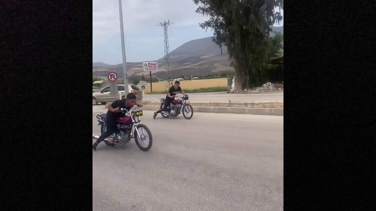 Yolu Kapatarak Yarisan Suruculere 96 Bin Tl Ceza (1)