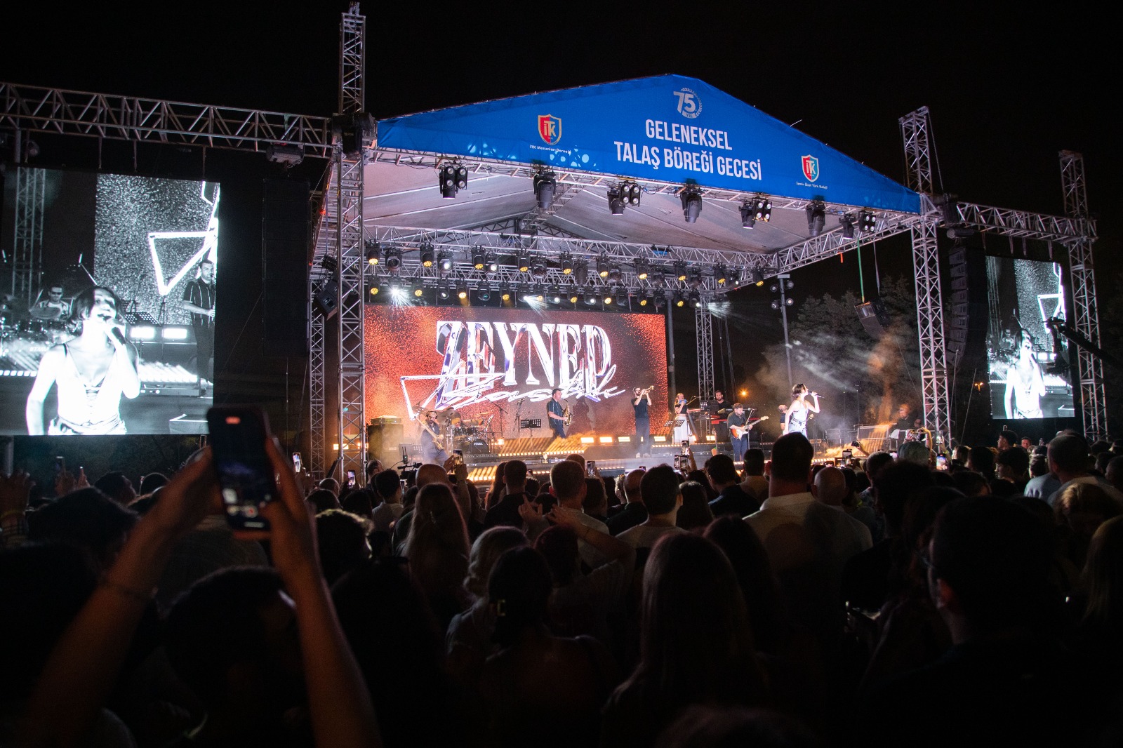 75 Yillik Gelenek Bozulmadi Itk Mezunlari Talas Boregi Gecesinde Bulustu (1)-1