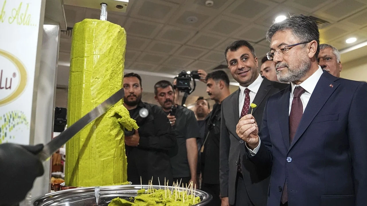 Bakan Yumakli Duyurdu 28 Temmuzdan Itibaren Butun Gidalar Karekodlu Olacak