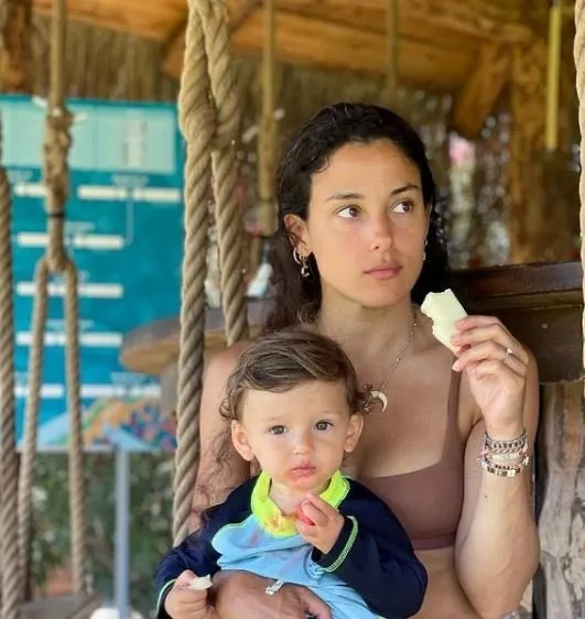 Cansu Tosun Kac Yasinda Kiminle Evli (2)-1