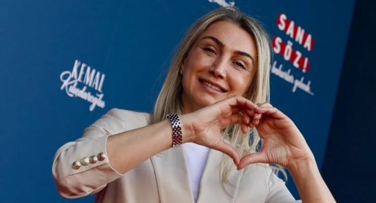 Dilek Imamoglu Kimdir Nereli Dilek Imamoglunun Babasi Kimdir (1)