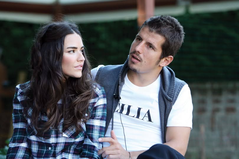 Emre Belozoglunun Esi Kimdir Tugba Belozoglu Kac Yasinda Nereli Ve Ne Is Yapiyor (3)