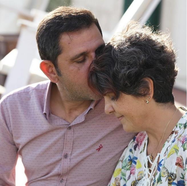 Fatih Portakalin Esi Kimdir Armagan Portakal Kac Yasinda Ne Is Yapiyor (5)