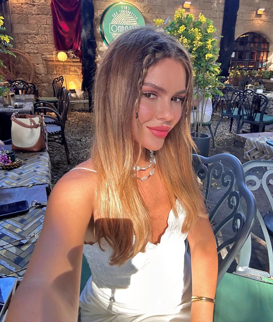 Feyyaz Serifoglu Ile Evlenen Merve Dinckol Kimdir Nereli Kac Yasinda (3)