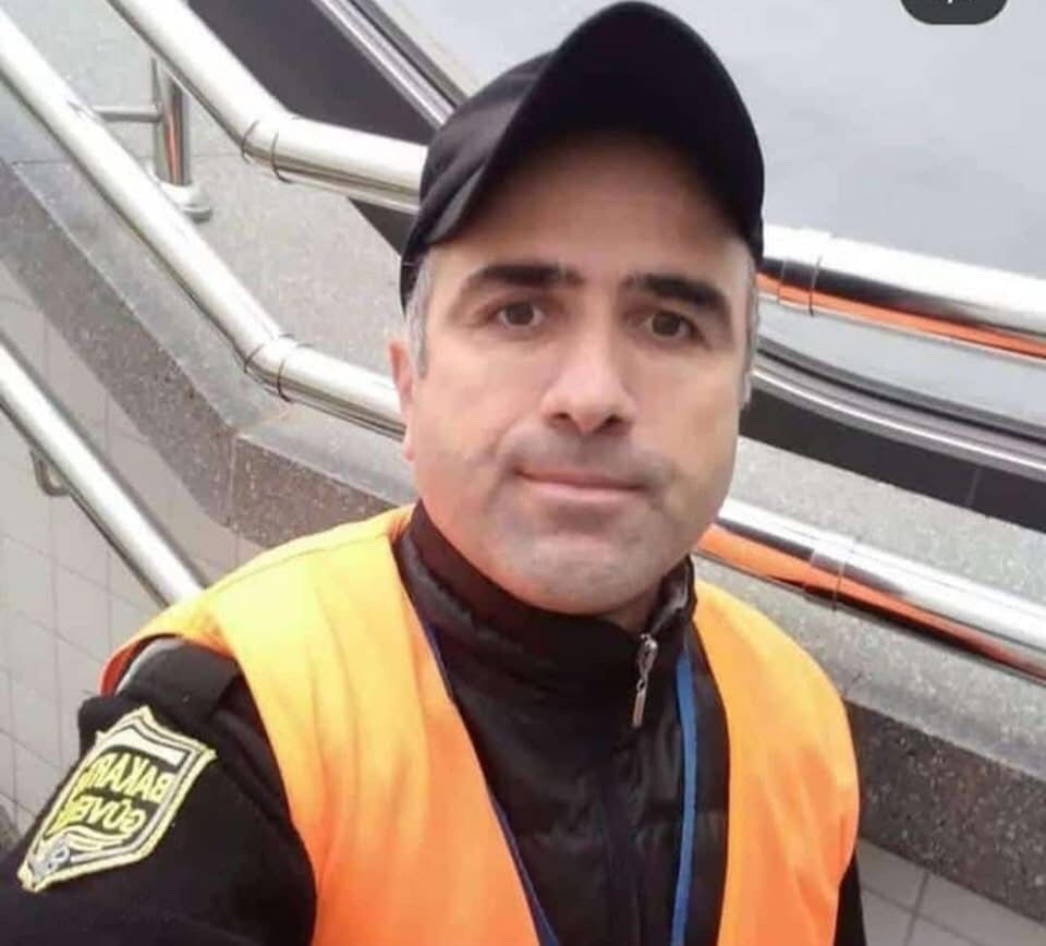 Izbanda Sigara Icen Yolcuyu Uyarmisti Guvenlik Gorevlisi Son Yolculuguna Ugurlandi 1