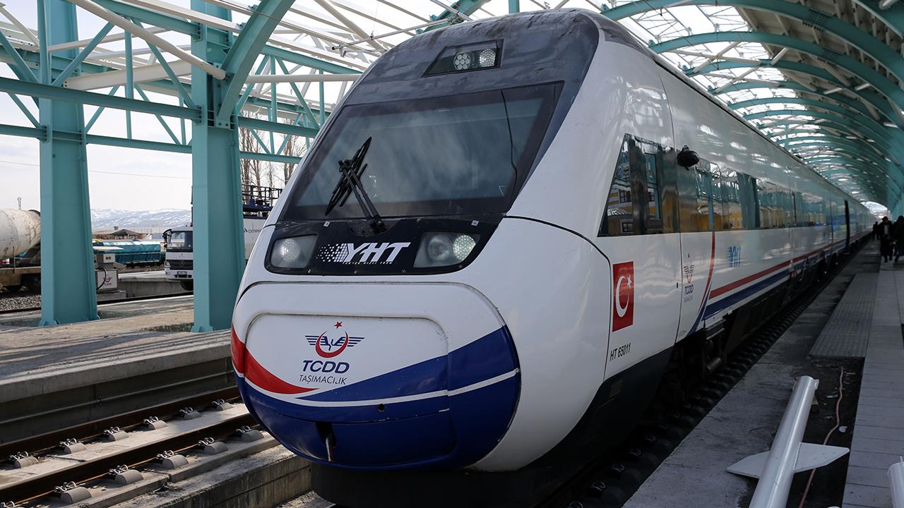 Izmir Manisa Arasi Kac Km Tren Ve Taksiyle Ulasim Ne Kadar (3)