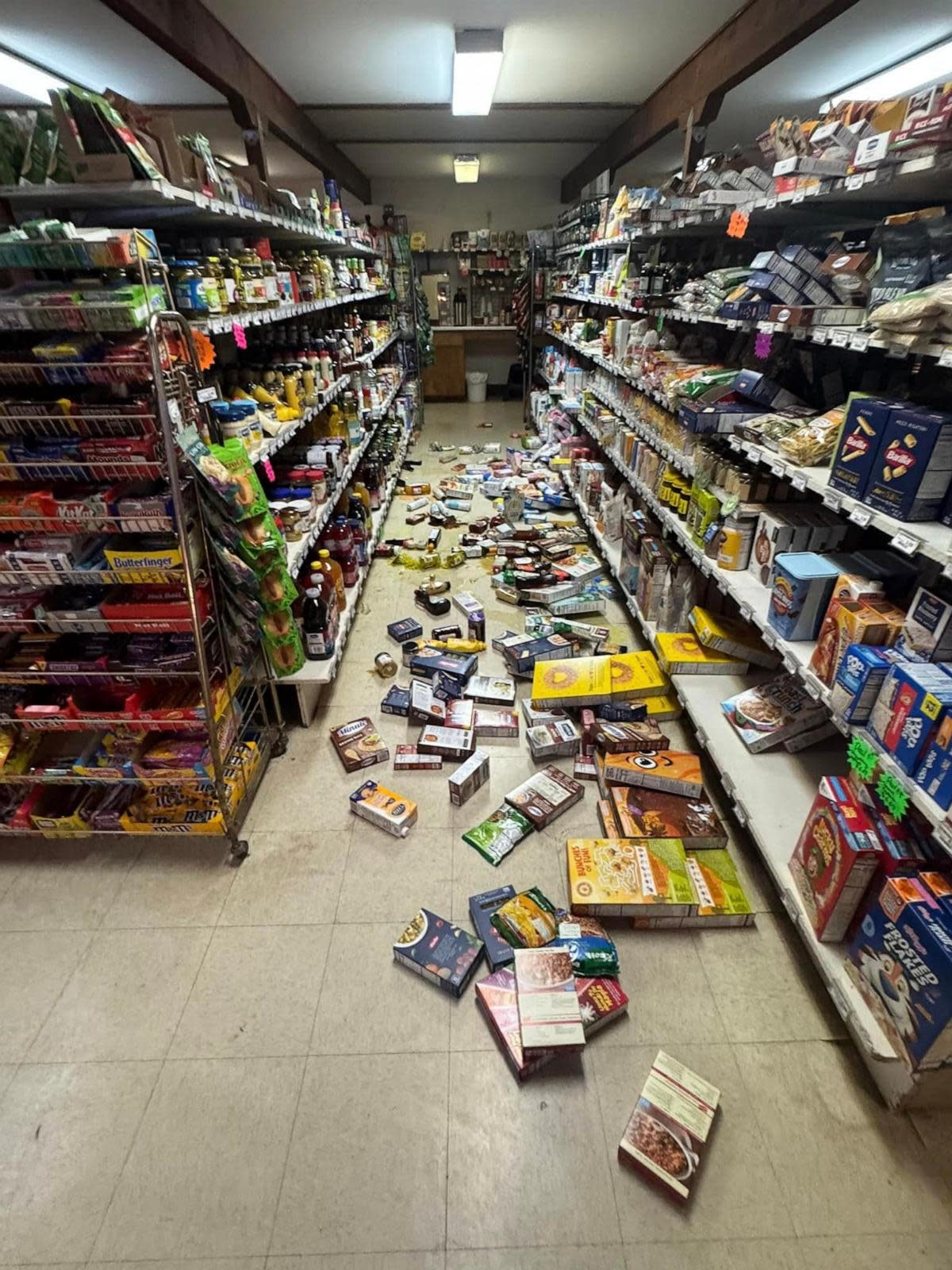 Kuzey Kaliforniya Aciklarinda 7 Buyuklugunde Deprem