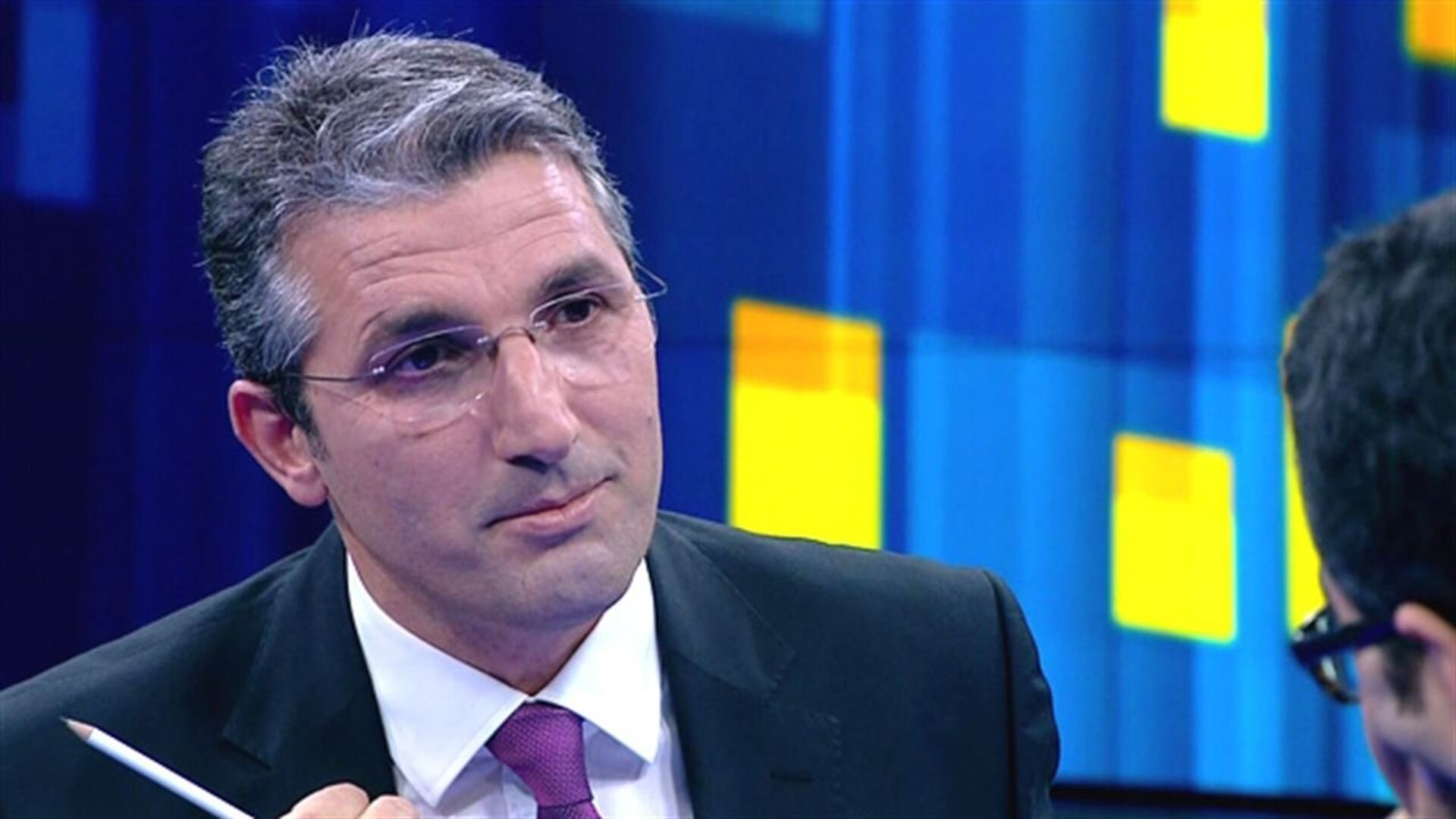 Nedim Sener Nereli Ve Kac Yasinda Nedim Sener Hangi Partili (4)