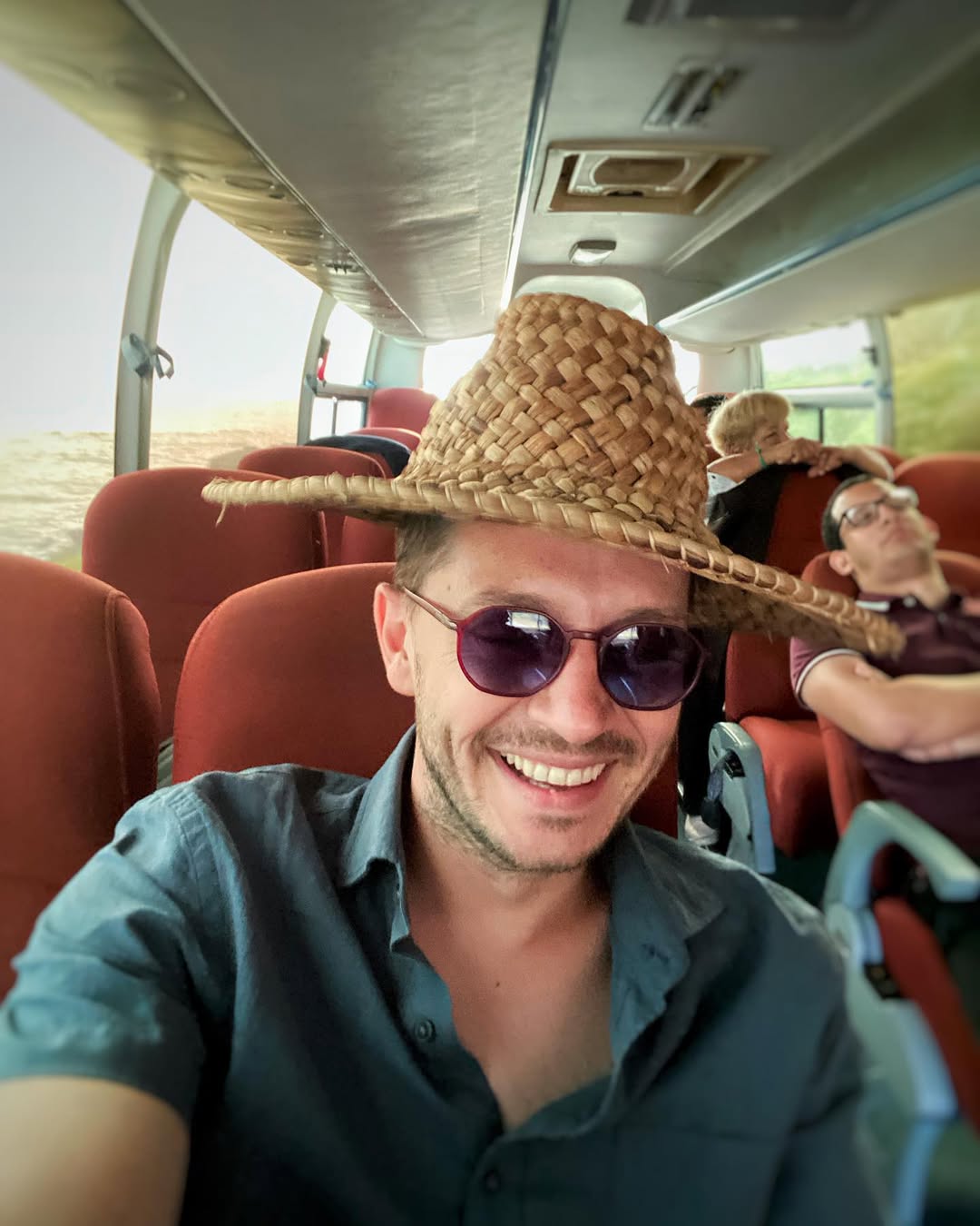 Serkan Senalp Kimdir Kac Yasinda Serkan Senalp Hangi Dizilerde Ve Filmlerde Rol Aldi (3)