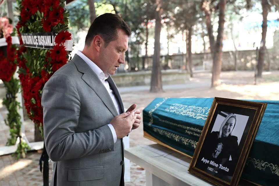 Ayse Mine Tonta Vefat