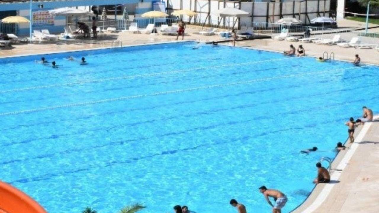 Kalabalik Havuzlar Sagligi Tehdit Ediyor
