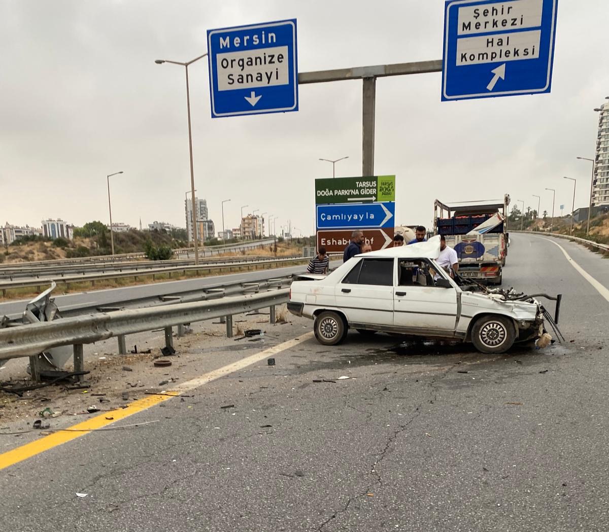 Korkunc Kaza Kardesleri Ayirdi Surucu Oldu Kardesi Yarali (2)