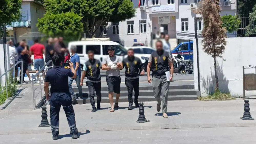 Nazifeyi 14 Kez Bicakladi Katil Agabeyin Tuyler Urperten Ifadesi Ortaya Cikti (1)