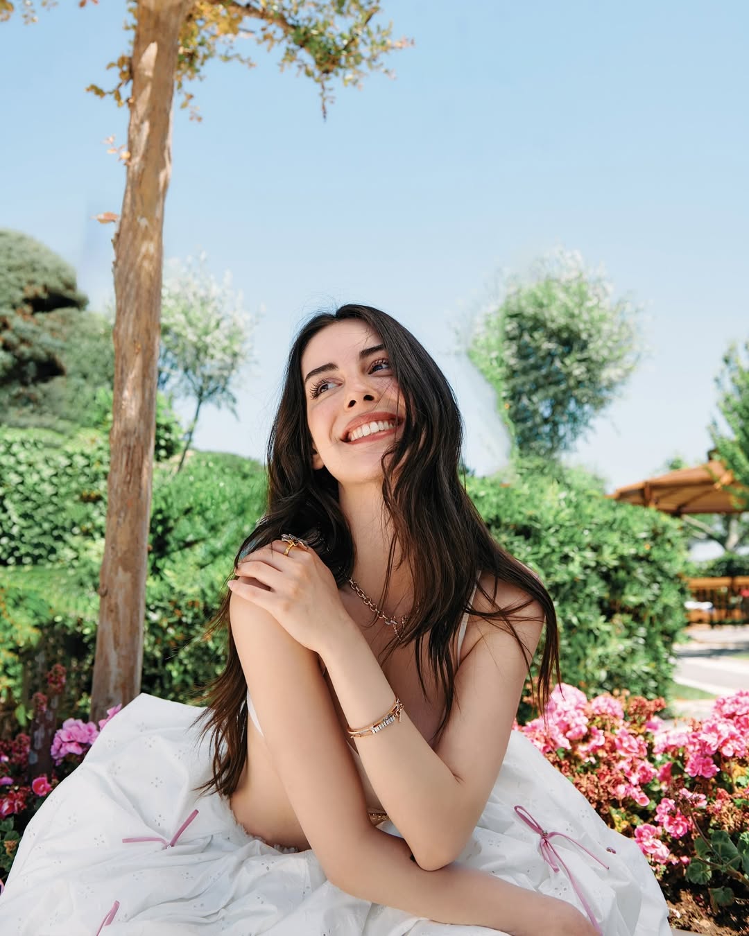 Selin Turkmen Kac Yasinda Selin Turkmen Gercekten 44 Yasinda Mi (2)