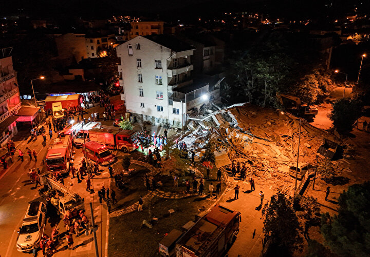 Balikesir Depreminde Olen Nihat Onbas Kimdir