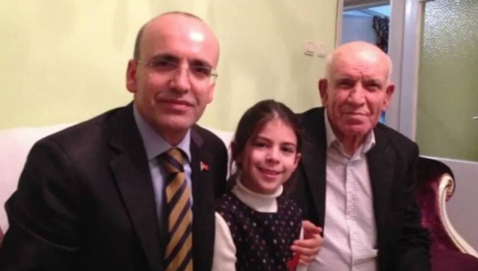 Nazmi Simsek Kimdir Neden Oldu