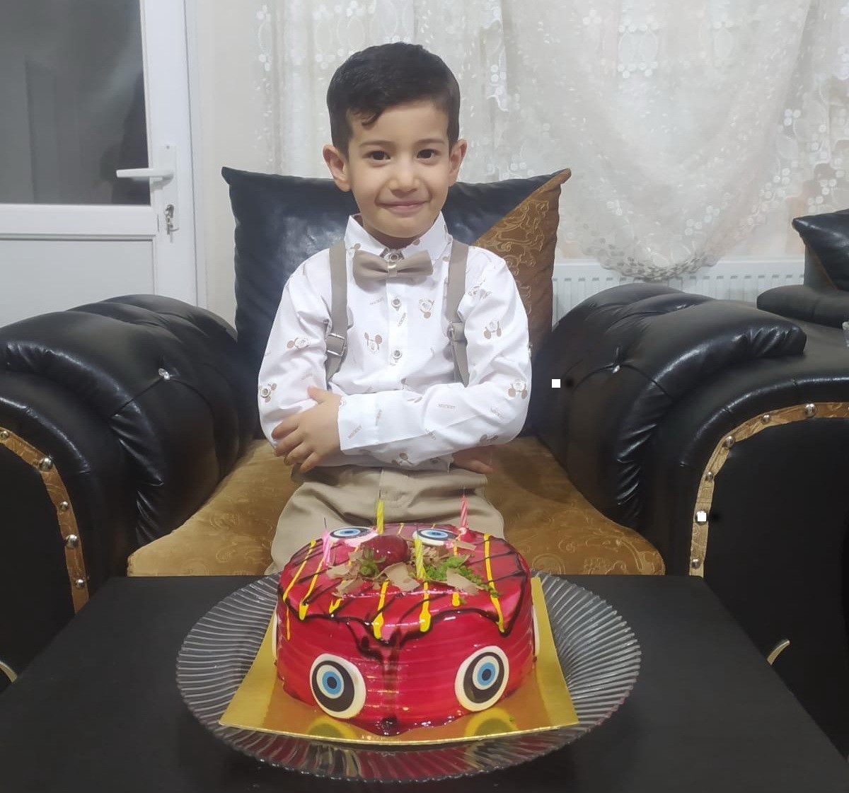 Bagajda Mahsur Kalan 7 Yasindaki Zeynal Yasam Mucadelesini Kaybetti (2)