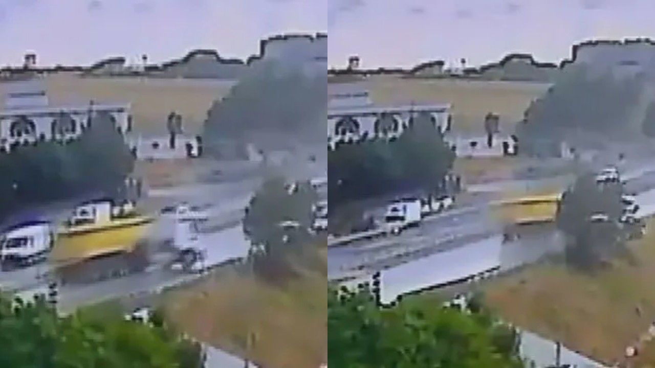 Hafriyat Kamyonu Kontrolden Cikip Devrildi E 5 Trafige Kapandi