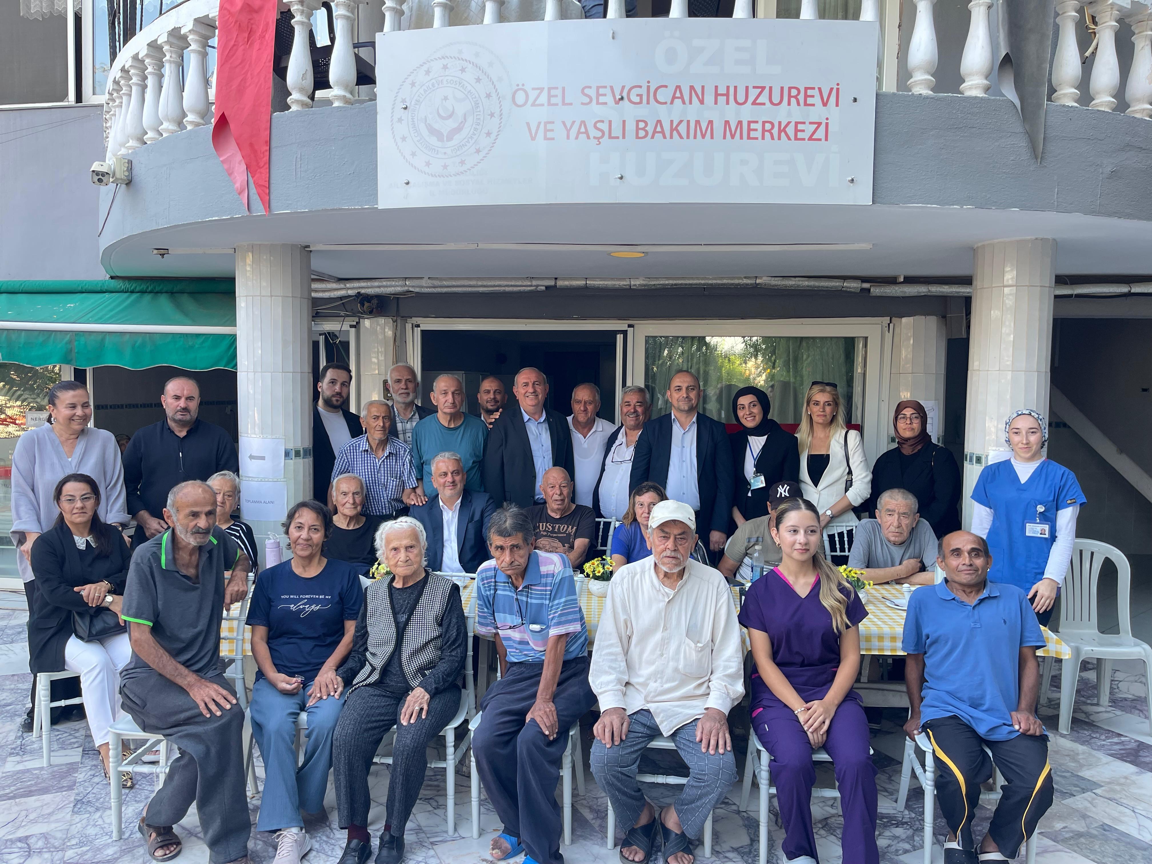 Turkiye Yuzyili Bulusmalarina Izmirde Yogun Ilgi (4)