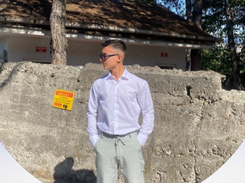 Uzerine Hurda Sarma Makinesi Devrilen Stajyer Ogrenci Hayatini Kaybetti (2)