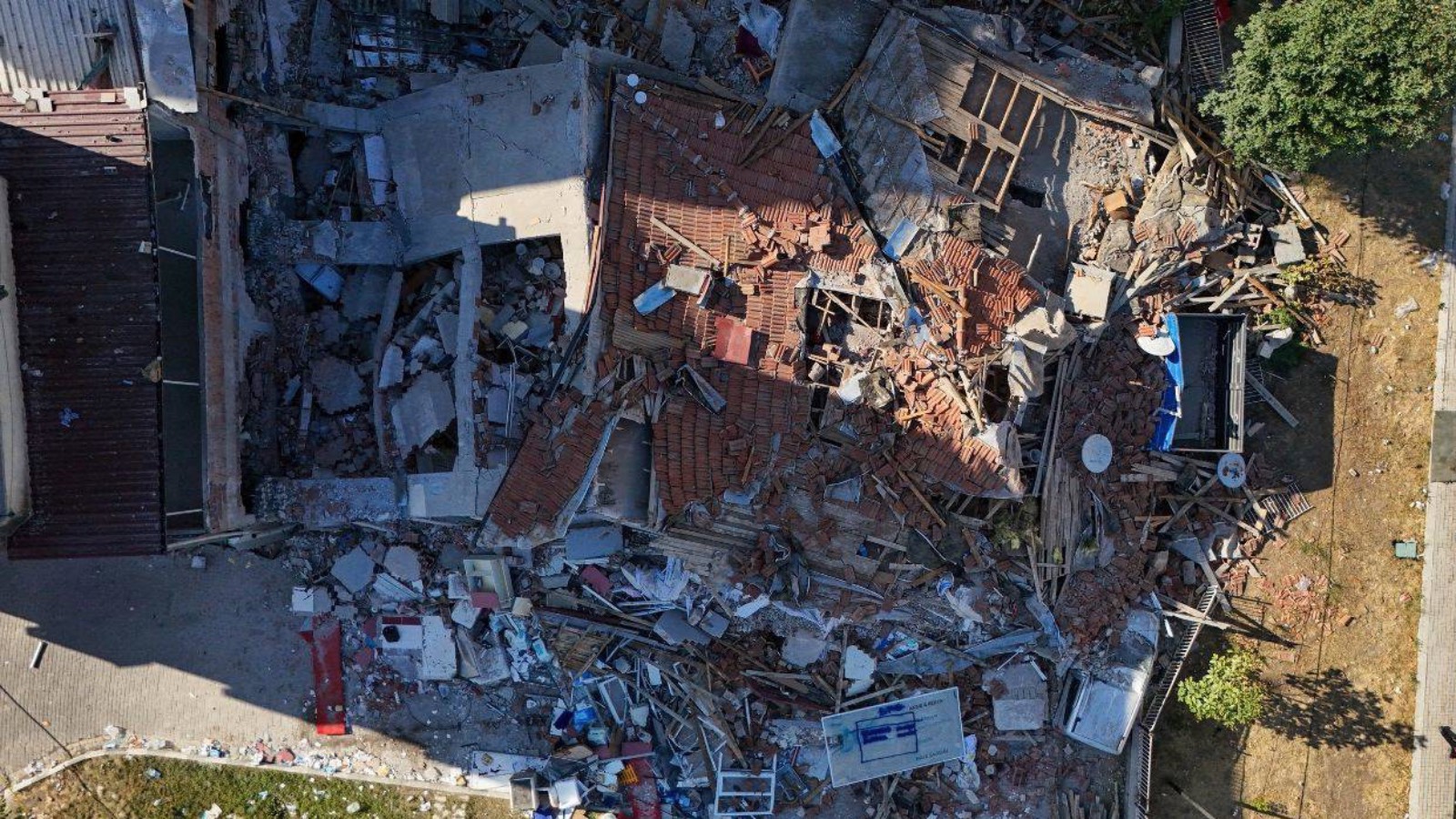 Balikesir Sindirgi Depreminde Can Kaybi Var Mi