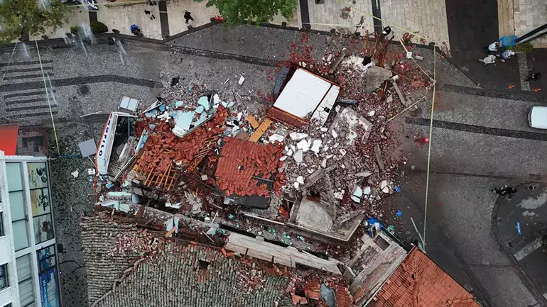 Balikesir Sindirgida Hasarin Boyutu Gun Agarinca Ortaya Cikti (3)