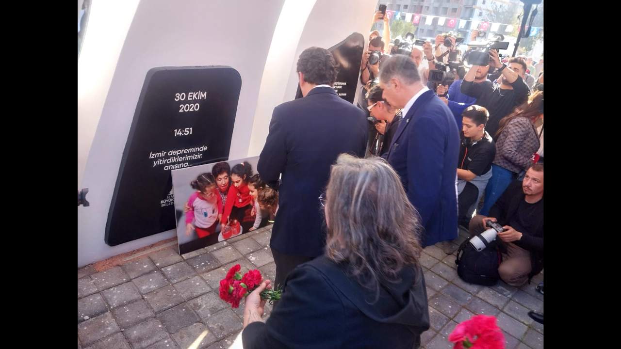 Baskan Tugaydan Deprem Anmasinda Hukumete Sert Tepki Celme Takip Sonra Hesap Soruyorsunuz (1)