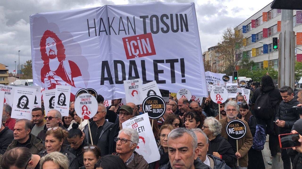 Gazeteci Hakan Tosun Son Yolculuguna Ugurlandi (3)