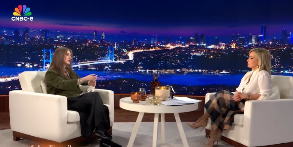 Farah Yurdozu Kimdir Nereli Kac Yasinda Evli Mi Esi Kim1