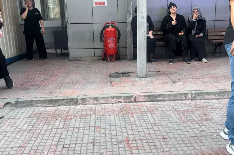 Genc Kadin 75 Bicak Darbesiyle Olduruldu (2)