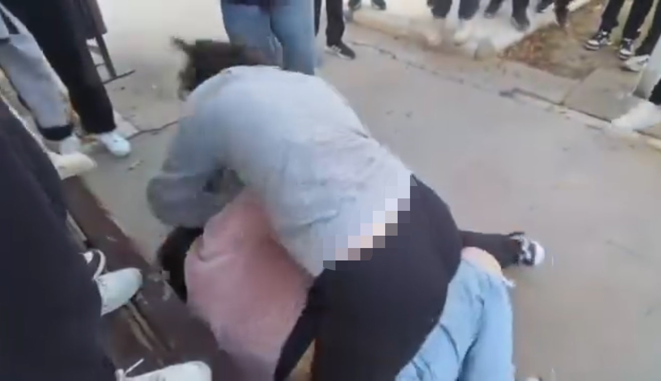 Ortaokul Öğrencileri Kavga2