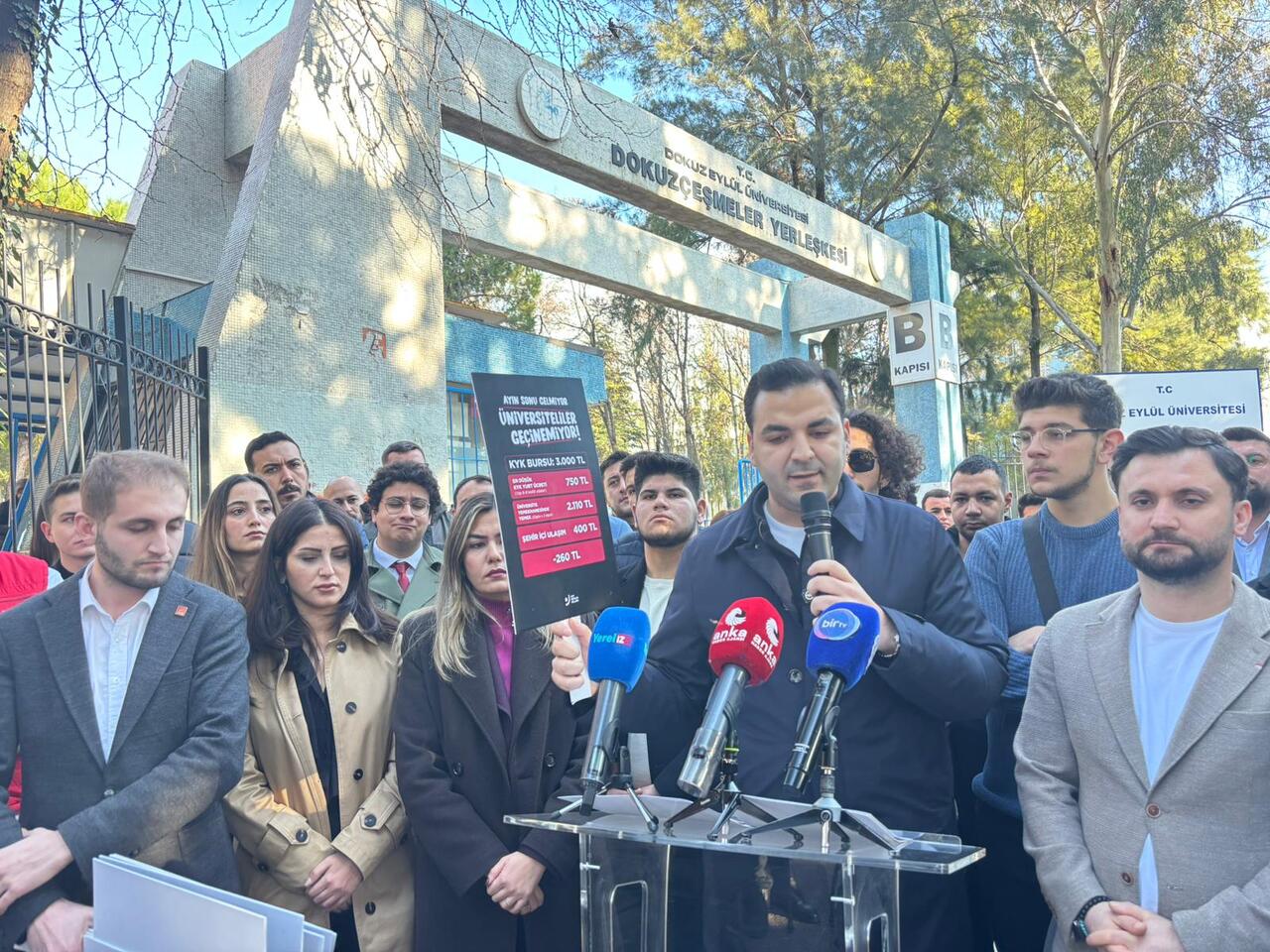 Cem Aydindan Kyk Bursu Tepkisi Belirlediginiz Rakami Aciklamaya Mi Utandiniz 2