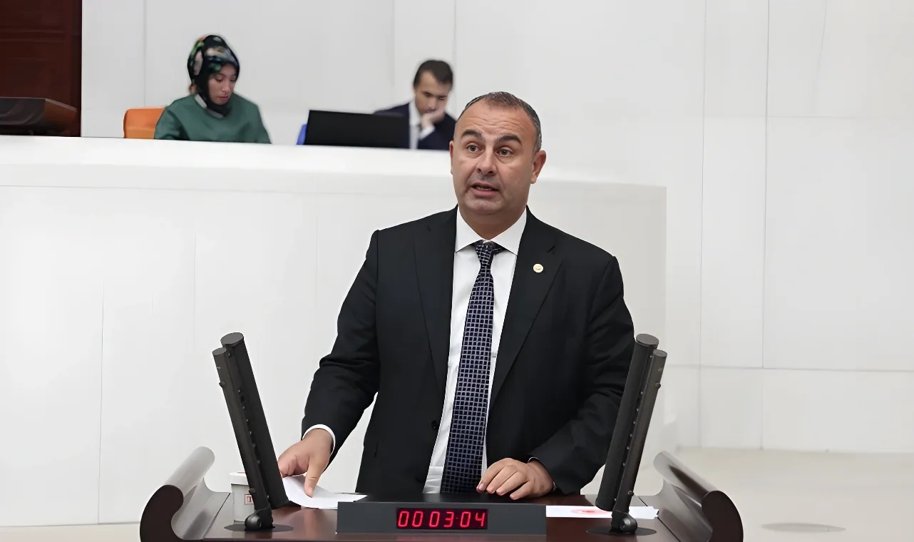 Chp İzmir Milletvekili Ednan Arslan